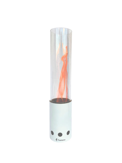 Flamesa Pyra – Weiss kompakte und elegante Pelletflamme für den Außenbereich